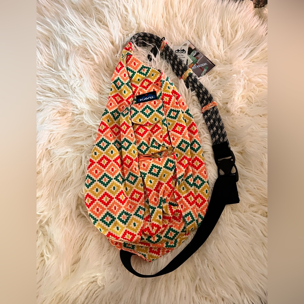 NWT Kavu Rope Bag